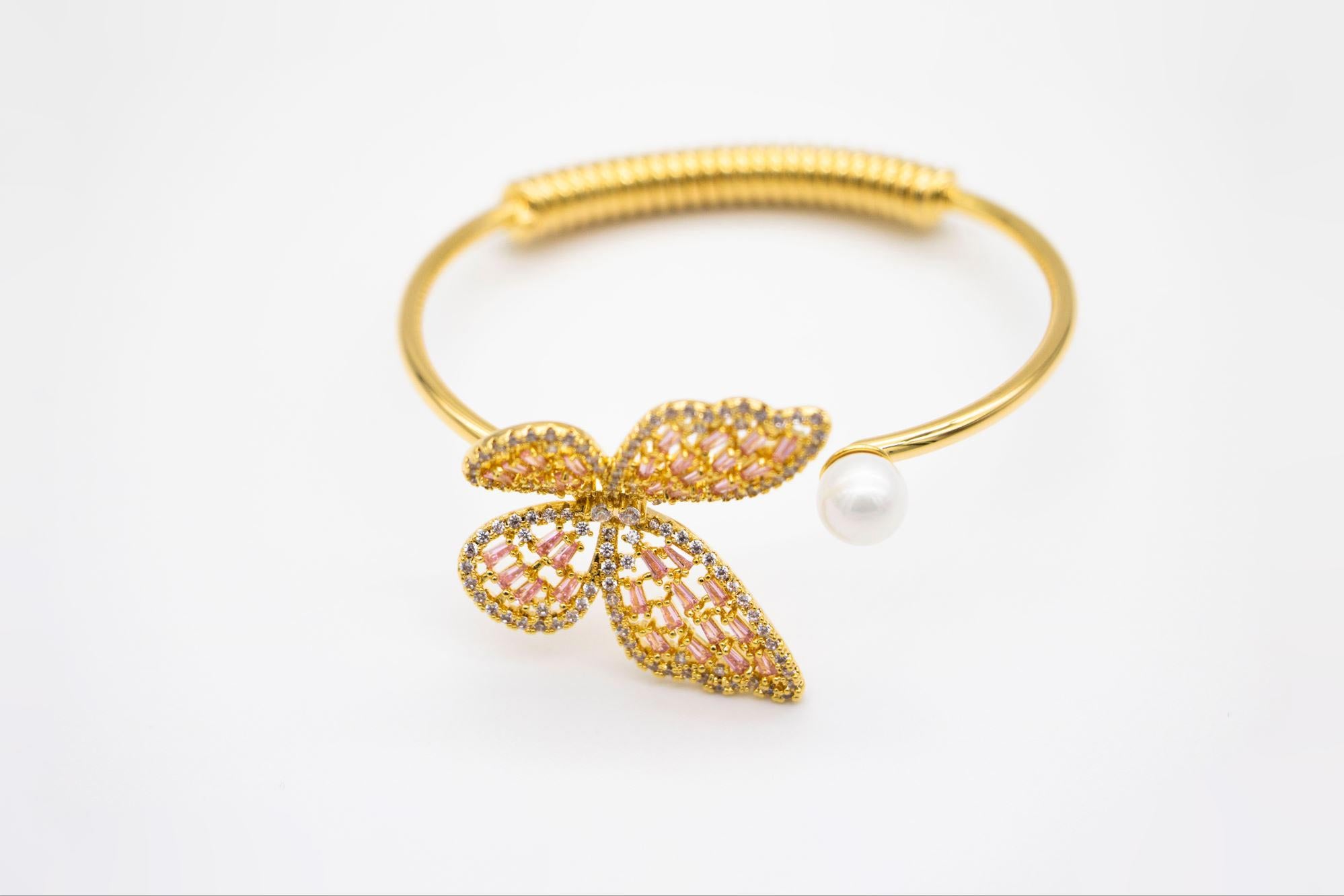 Haute knite Butterfly bracelet